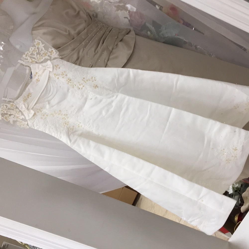 Flower girl dresses